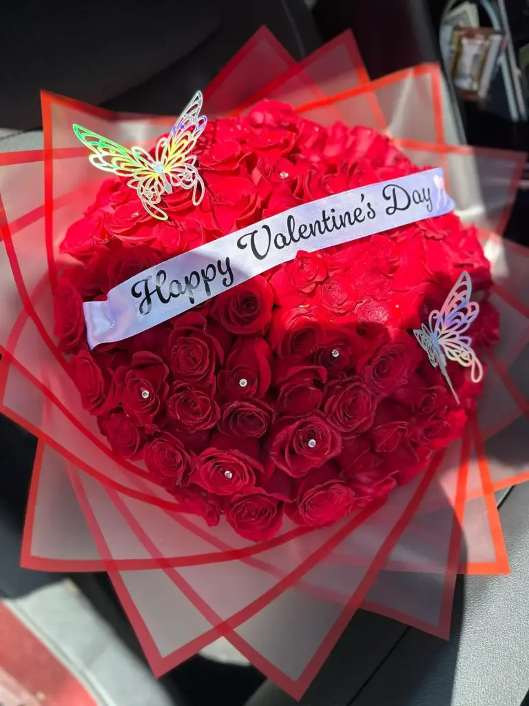 BOUQUET HAPPY VALENTINE'S DAY 