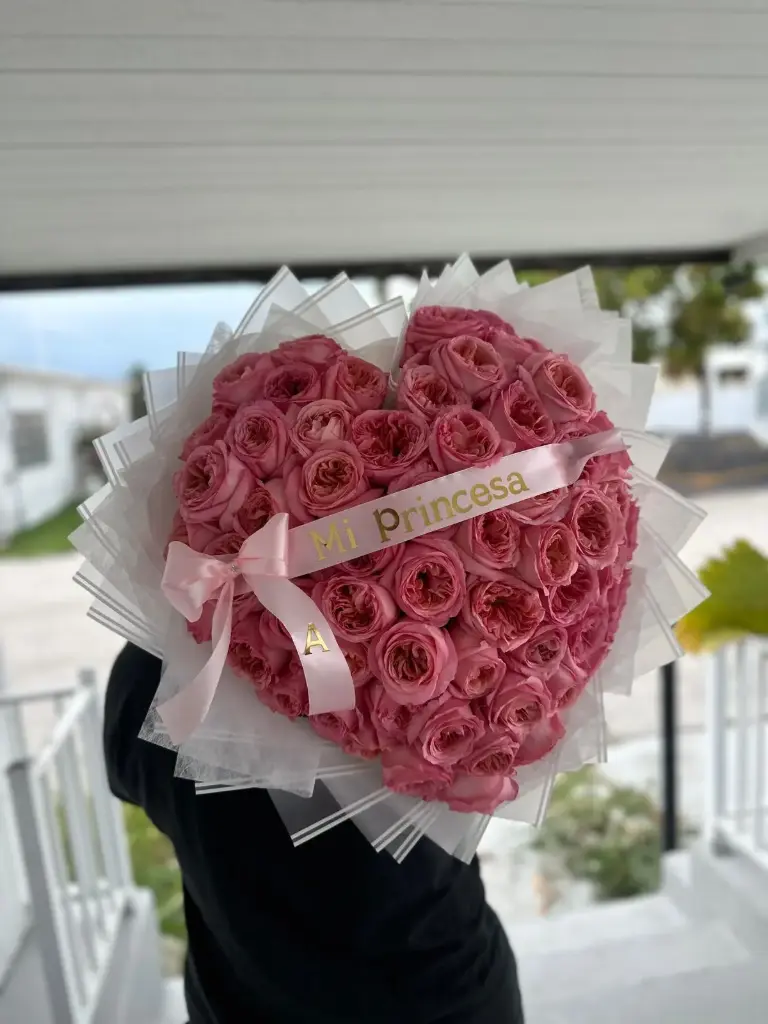 HEART SHAPED BOUQUET  